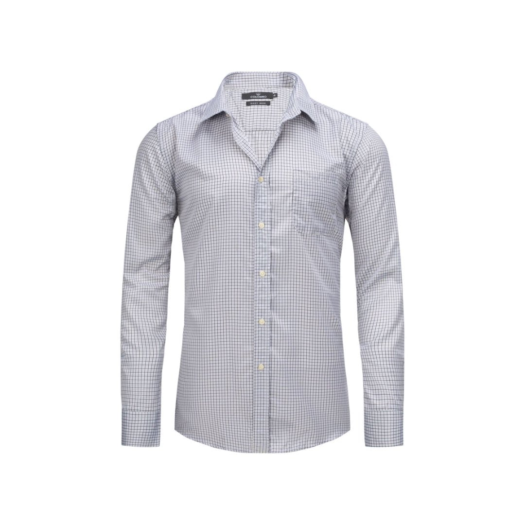 Elegante camisa de vestir para hombre con corte entallado para una apariencia elegante.
